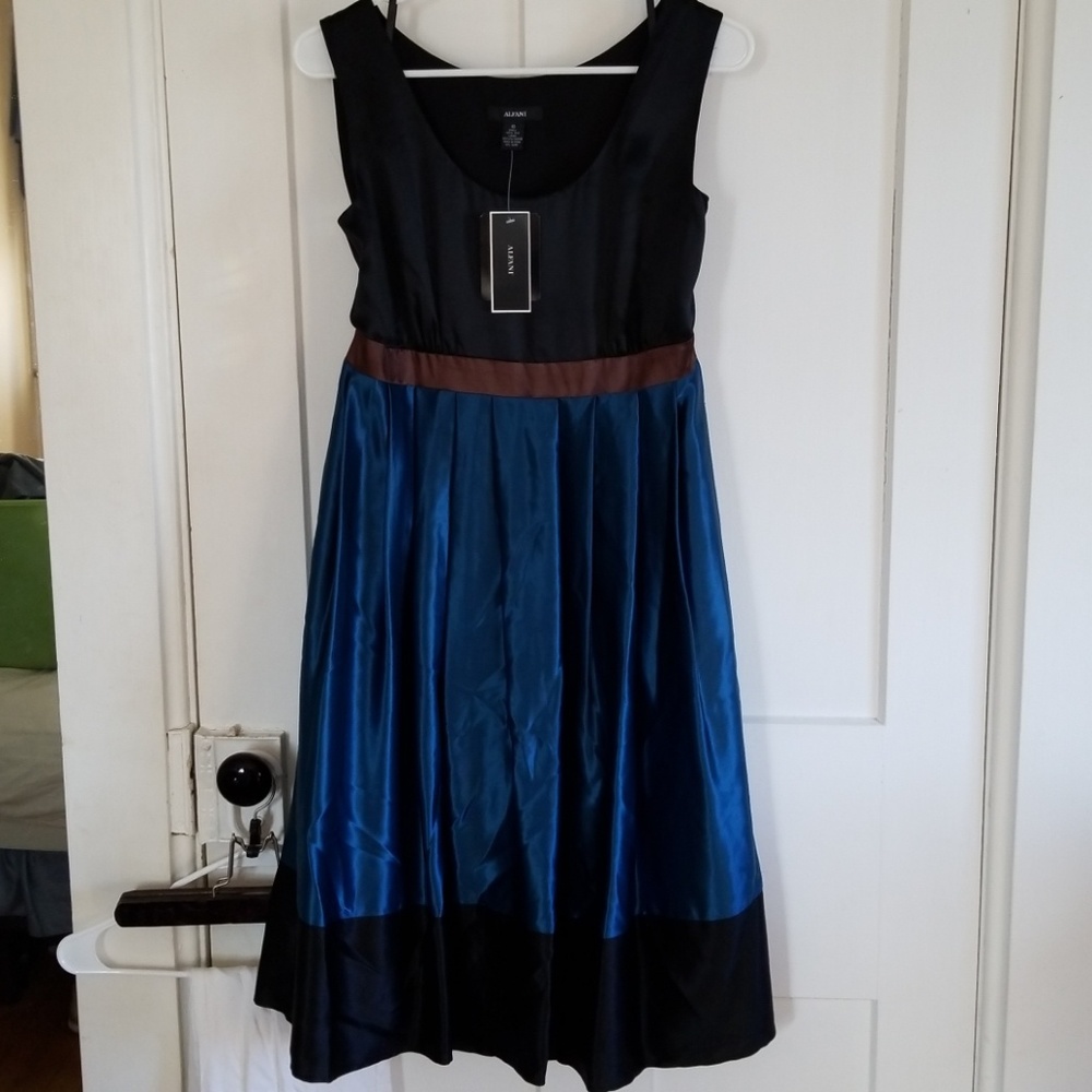 Alfani dress